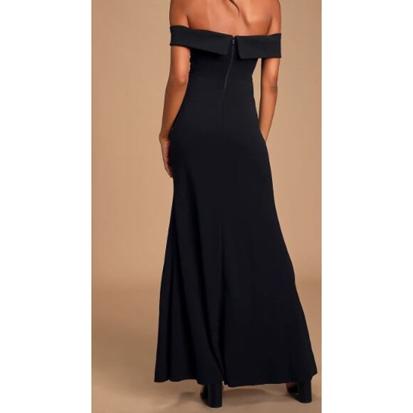 LULU'S SZ M Song of Love Black Off-the-Shoulder Maxi Dress NEW B144 - Picture 2 of 11